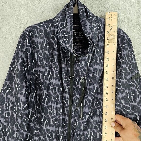 Lucky Brand Jacket Womens M Purple Animal Print Windbreaker Premium Performance - Picture 4 of 10